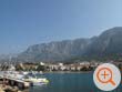 Makarskas Hafen und das Biokovo-Gebirge